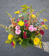 Last inn bildet i Galleri-visningsprogrammet, Bårebukett med kort